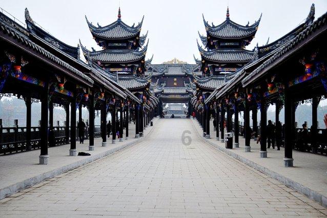 热血羽毛球